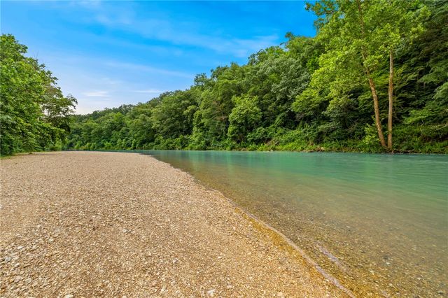 125 River Run Road, Eureka Springs, AR 72632