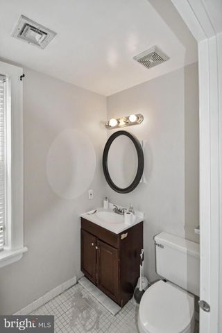 238 S 11TH ST, Philadelphia, PA 19107