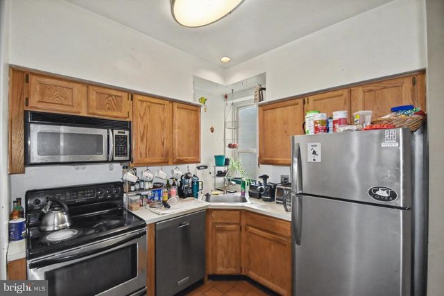 238 S 11TH ST, Philadelphia, PA 19107