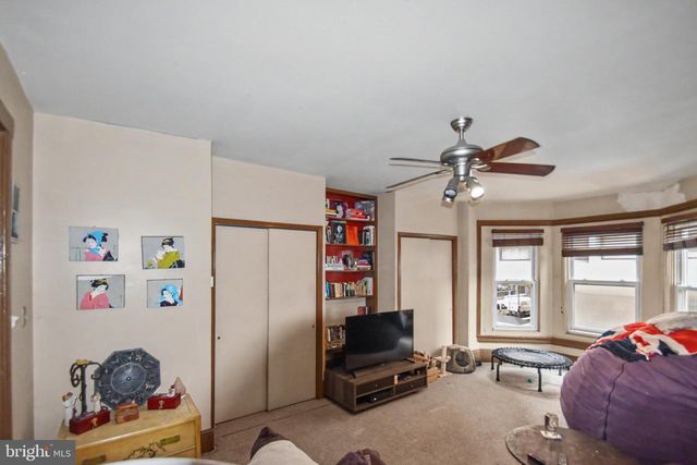 238 S 11TH ST, Philadelphia, PA 19107
