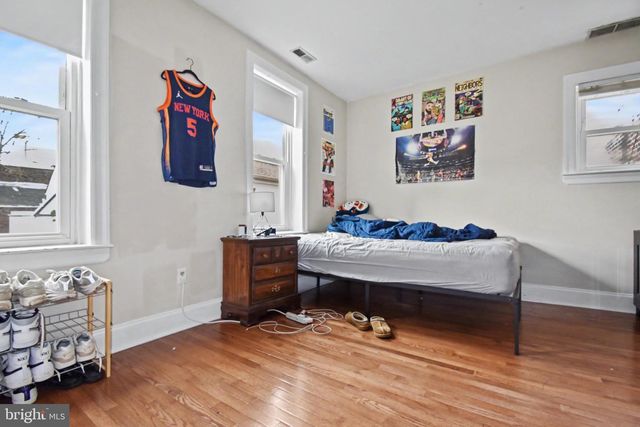 238 S 11TH ST, Philadelphia, PA 19107