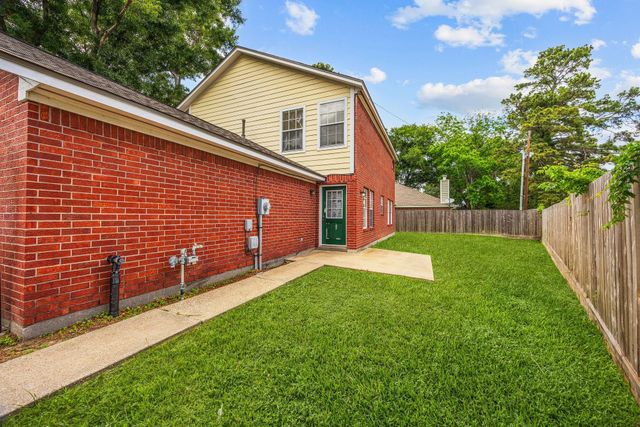 5118 Burt Street, Houston, TX 77018