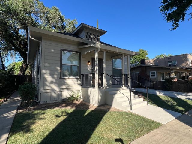 612 16th St, Modesto, CA 95354