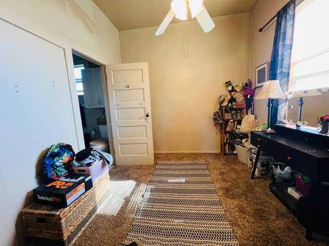 612 16th St, Modesto, CA 95354