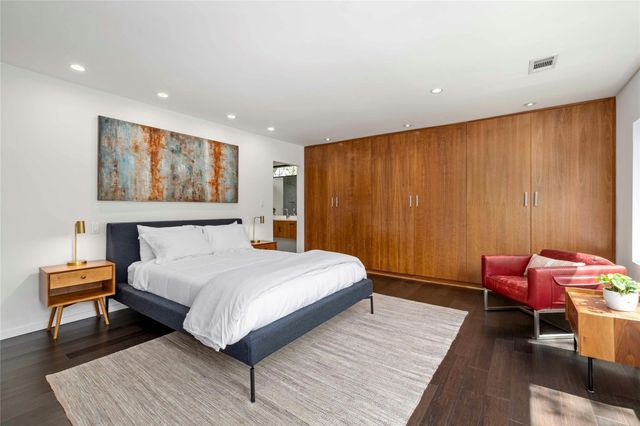 202 Laurelwood TRL, Austin, TX 78746