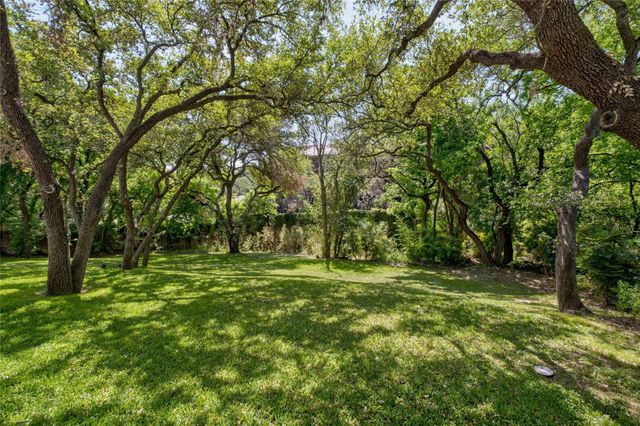 202 Laurelwood TRL, Austin, TX 78746