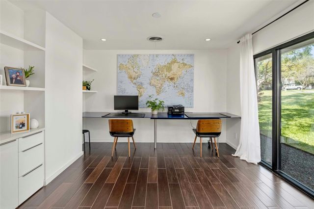 202 Laurelwood TRL, Austin, TX 78746