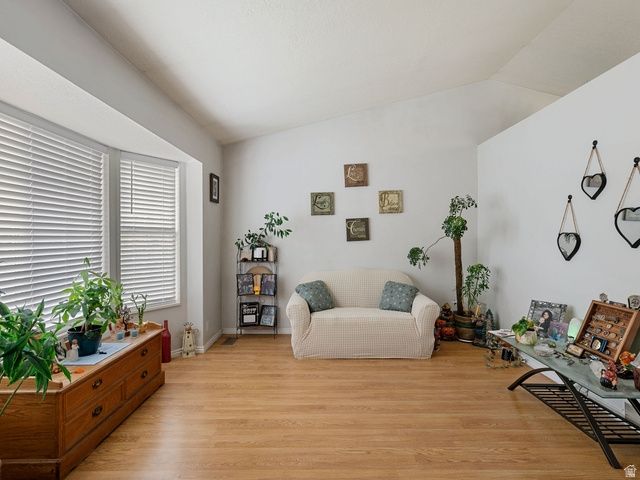 5831 S FAR VISTA DR, Salt Lake City, UT 84118