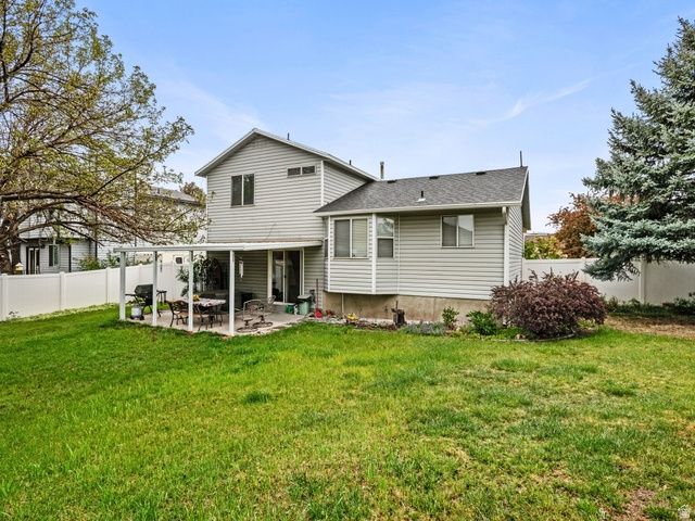 5831 S FAR VISTA DR, Salt Lake City, UT 84118