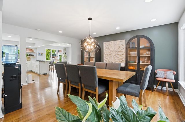 878 Squire Oaks Drive, Villa Hills, KY 41017