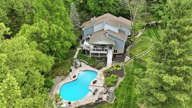 878 Squire Oaks Drive, Villa Hills, KY 41017