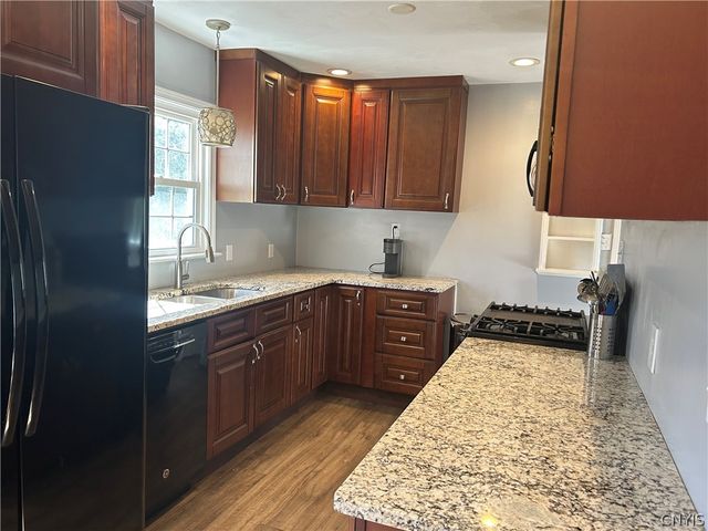 2703 West Genesee Street, Geddes, NY 13219