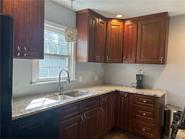 2703 West Genesee Street, Geddes, NY 13219