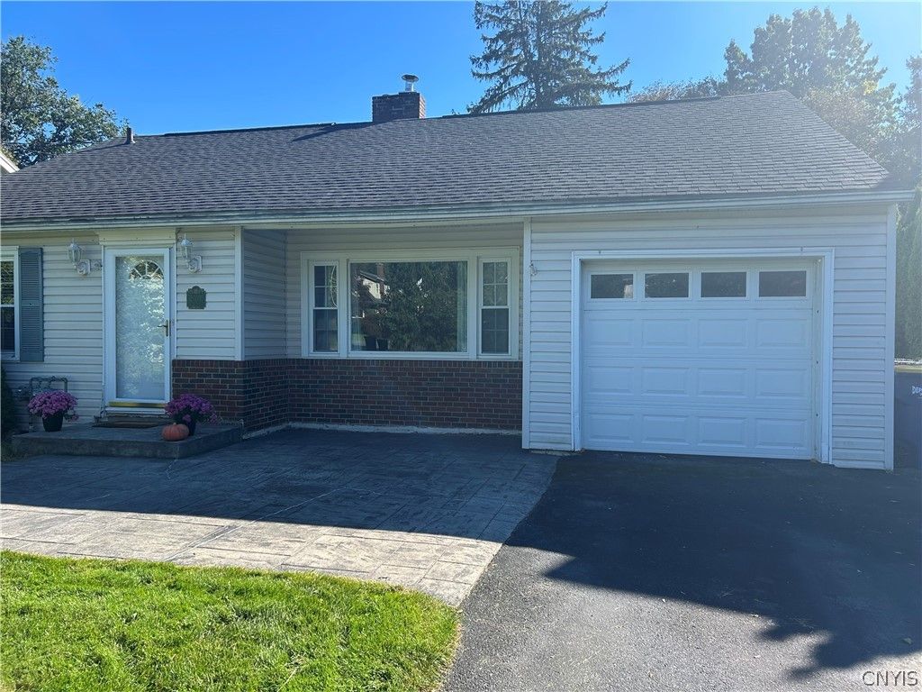 2703 West Genesee Street, Geddes, NY 13219