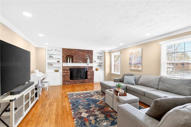 2014 Piper Ct., Mccandless, PA 15101