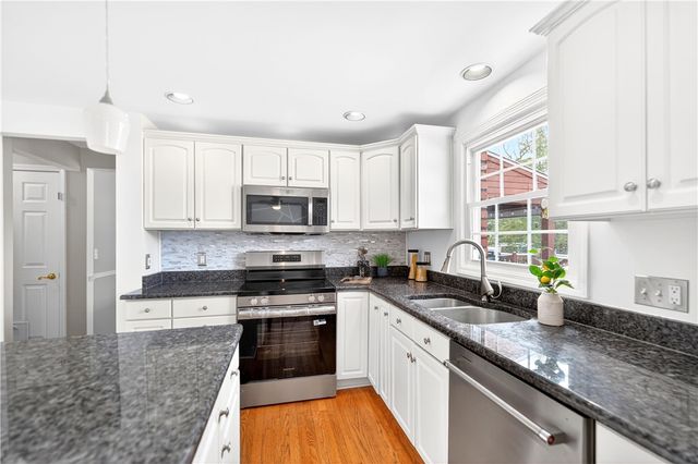 2014 Piper Ct., Mccandless, PA 15101