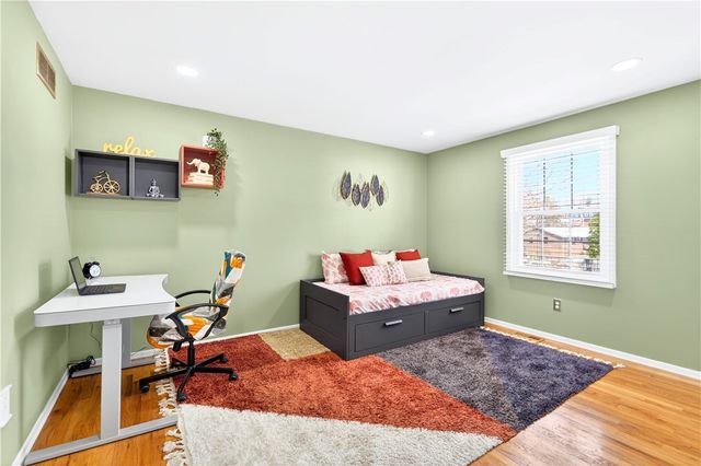 2014 Piper Ct., Mccandless, PA 15101