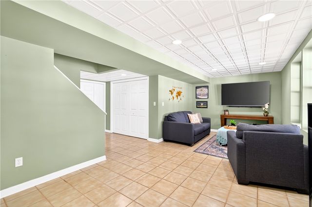 2014 Piper Ct., Mccandless, PA 15101