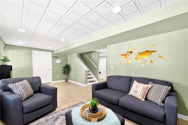2014 Piper Ct., Mccandless, PA 15101