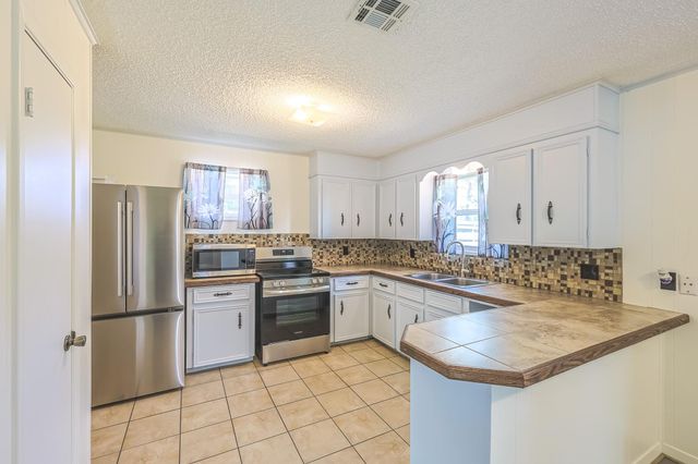 2934 Goodson Loop, Pinehurst, TX 77362