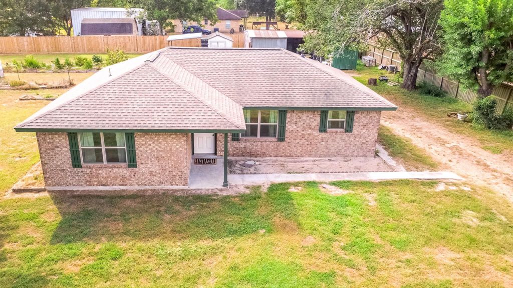 2934 Goodson Loop, Pinehurst, TX 77362