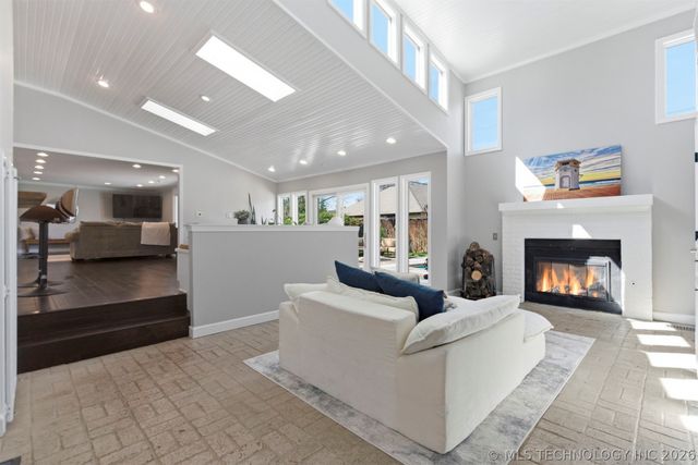 3334 S Wheeling Avenue, Tulsa, OK 74105