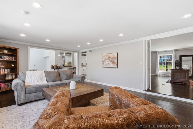 3334 S Wheeling Avenue, Tulsa, OK 74105