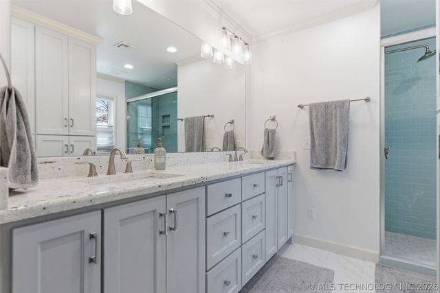 3334 S Wheeling Avenue, Tulsa, OK 74105