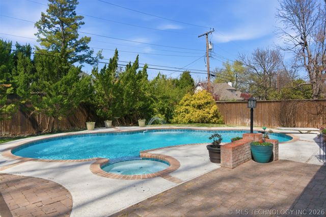 3334 S Wheeling Avenue, Tulsa, OK 74105