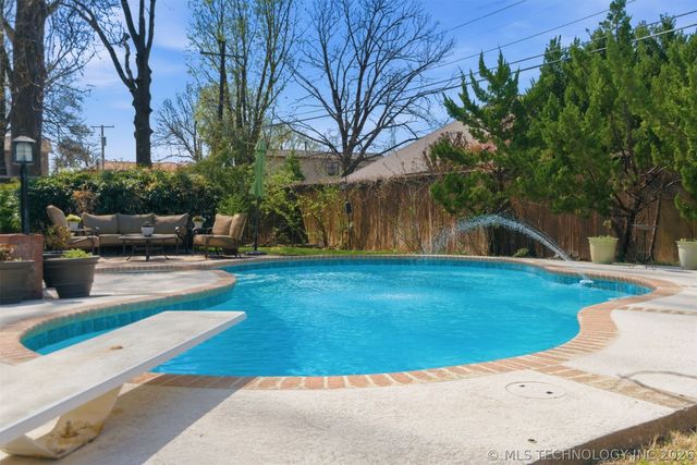 3334 S Wheeling Avenue, Tulsa, OK 74105