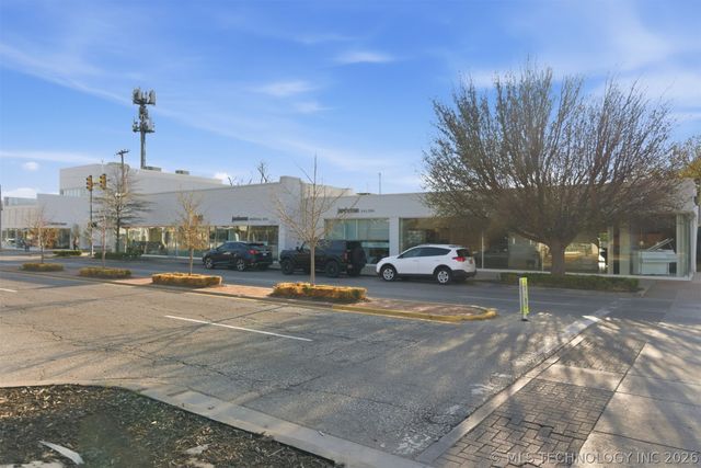 3334 S Wheeling Avenue, Tulsa, OK 74105