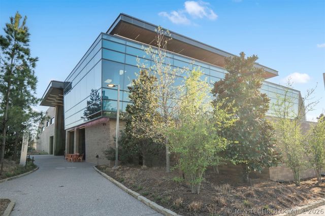 3334 S Wheeling Avenue, Tulsa, OK 74105