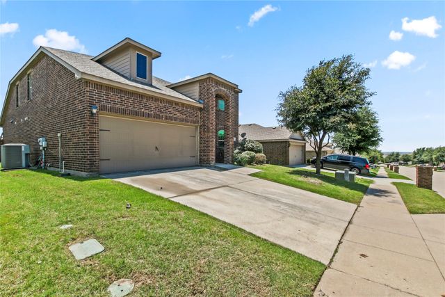 429 Andalusian Trail, Celina, TX 75009