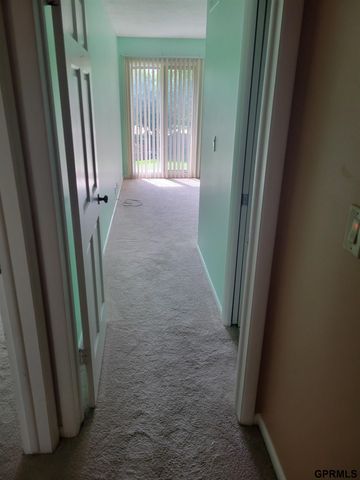 7101 SOUTH Street UNIT 5, Lincoln, NE 68506