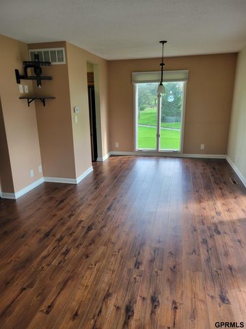 7101 SOUTH Street UNIT 5, Lincoln, NE 68506
