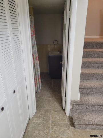 7101 SOUTH Street UNIT 5, Lincoln, NE 68506