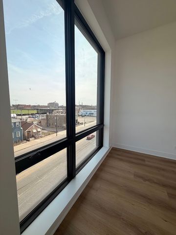 1320 S Ashland Avenue 201, Chicago, IL 60608