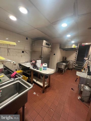 6734 CASTOR AVE, Philadelphia, PA 19149