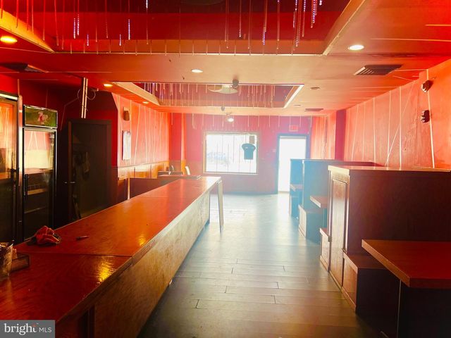 6734 CASTOR AVE, Philadelphia, PA 19149