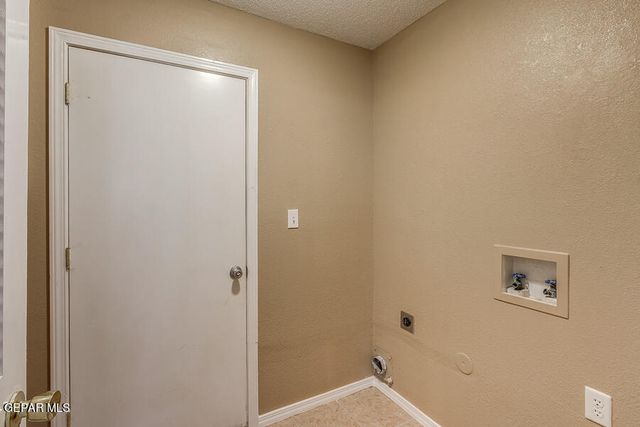 12233 IVERSON Court, El Paso, TX 79928