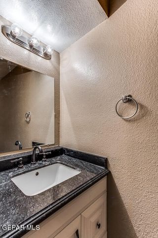 12233 IVERSON Court, El Paso, TX 79928