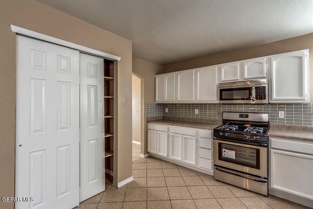 12233 IVERSON Court, El Paso, TX 79928