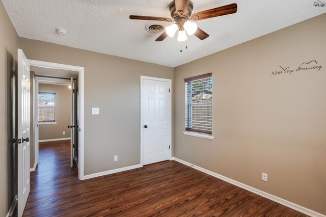 1902 EDEN LANE, Wichita Falls, TX 76306