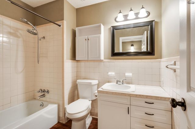 1902 EDEN LANE, Wichita Falls, TX 76306