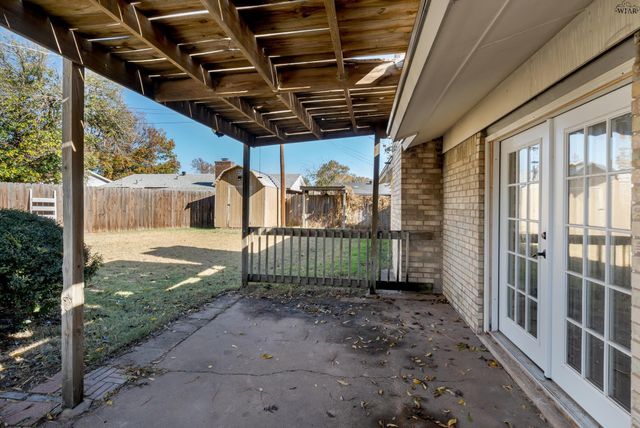 1902 EDEN LANE, Wichita Falls, TX 76306