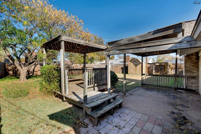 1902 EDEN LANE, Wichita Falls, TX 76306