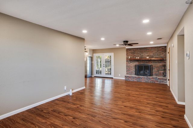 1902 EDEN LANE, Wichita Falls, TX 76306