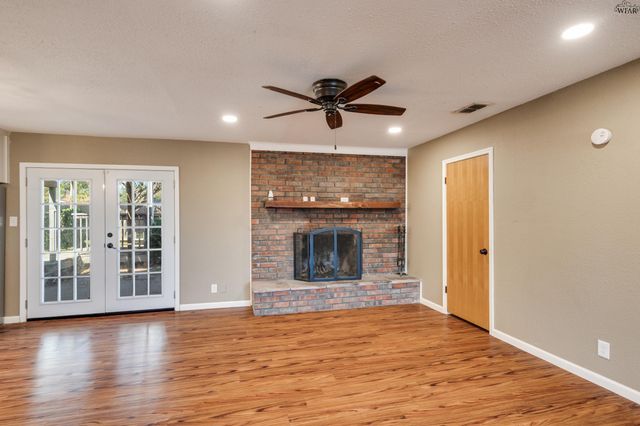 1902 EDEN LANE, Wichita Falls, TX 76306