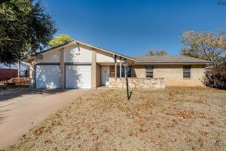 1902 EDEN LANE, Wichita Falls, TX 76306