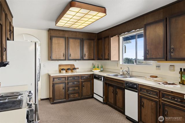 1510 Ventura Drive, Tacoma, WA 98465